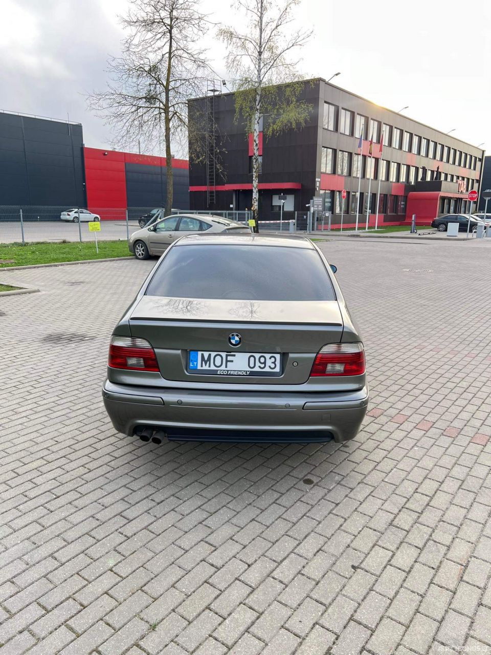 BMW 525 | 12