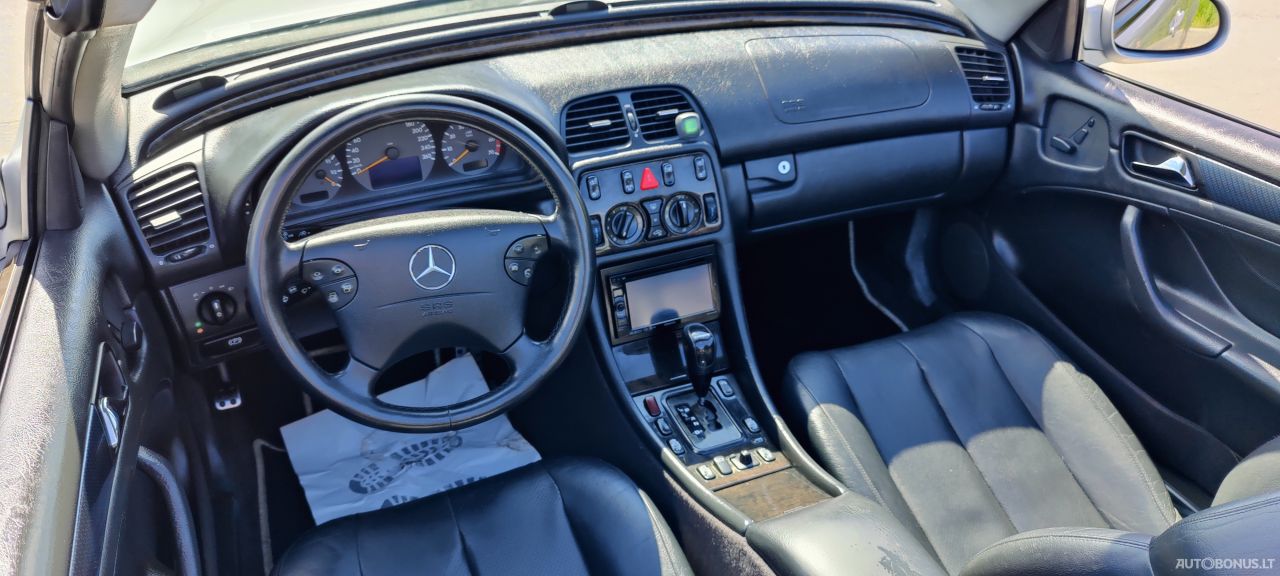 Mercedes-Benz CLK230 | 12