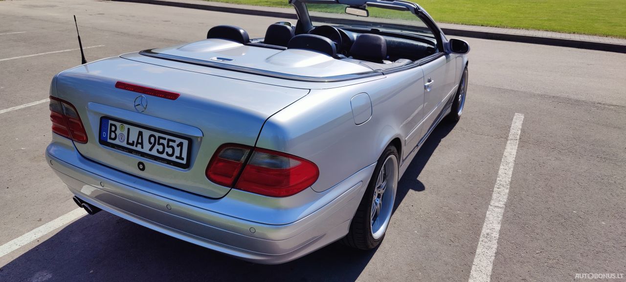 Mercedes-Benz CLK230 | 19