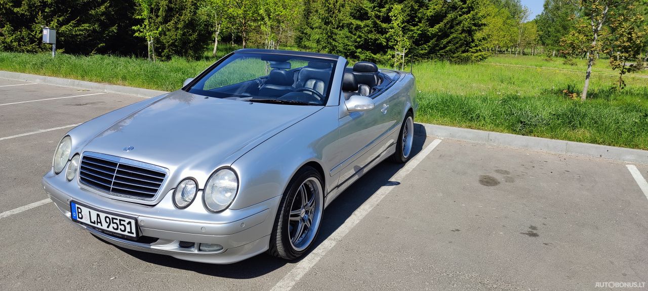 Mercedes-Benz CLK230 | 22