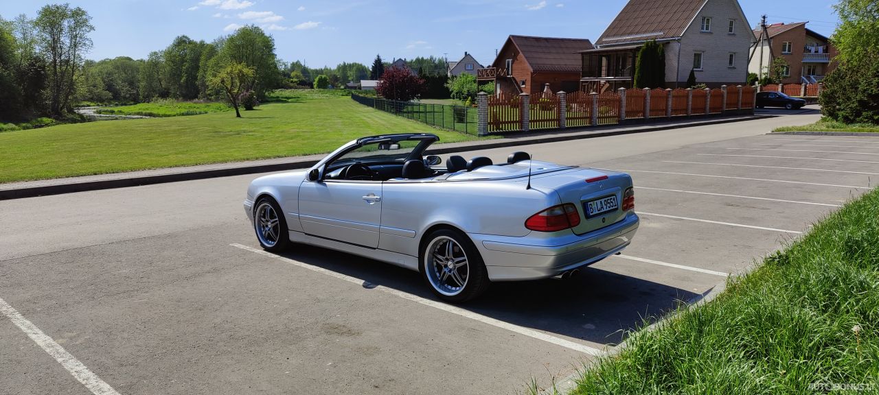 Mercedes-Benz CLK230 | 5
