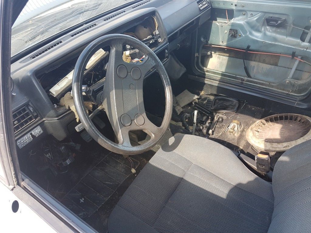 Volkswagen, Saloon | 6