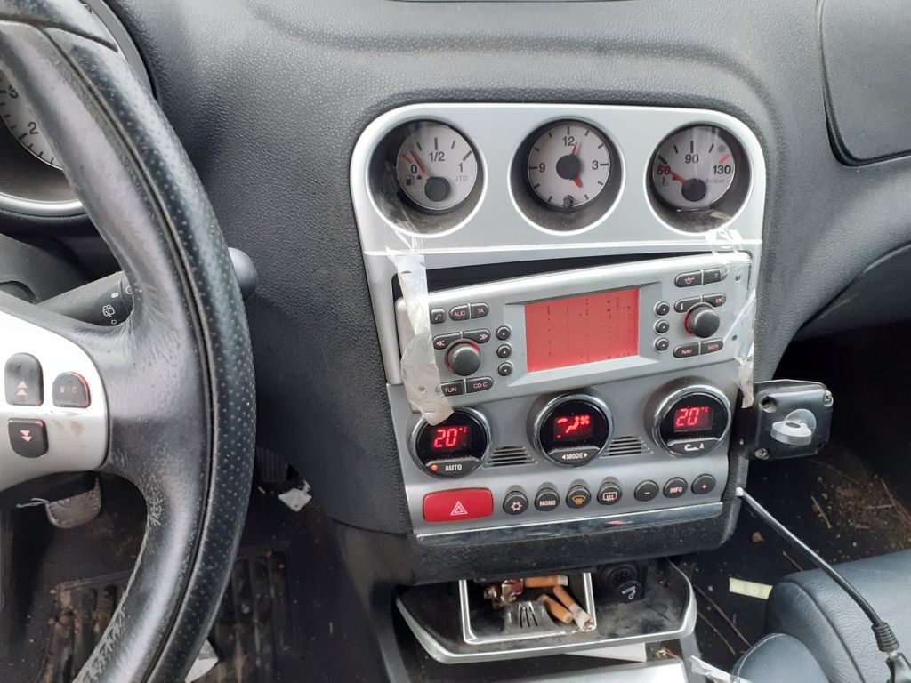 Alfa Romeo, Universal | 2