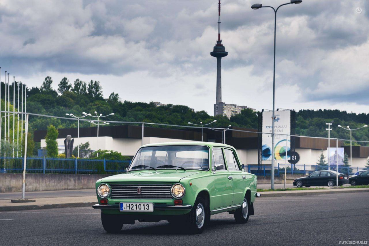 Lada 2101, Sedanas | 1