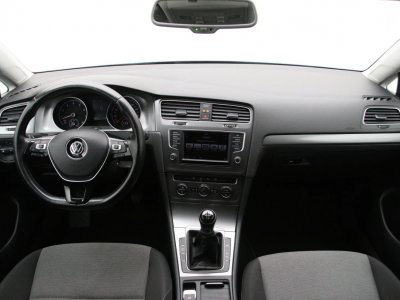 Volkswagen Golf | 1