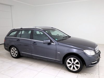 Mercedes-Benz C220 | 0