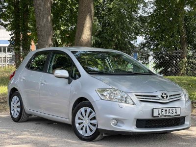 Toyota Auris | 2