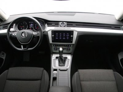 Volkswagen Passat | 1