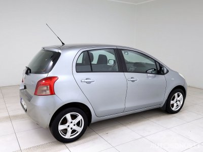 Toyota Yaris | 2