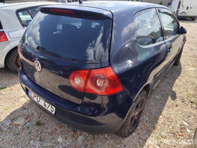 Volkswagen Golf | 1