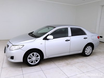 Toyota Corolla | 1