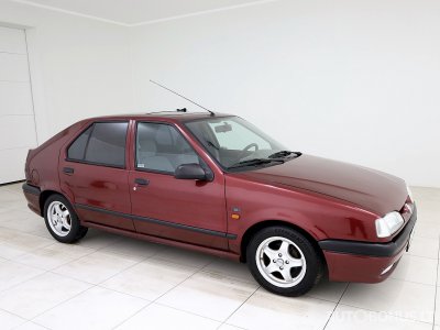 Renault 19