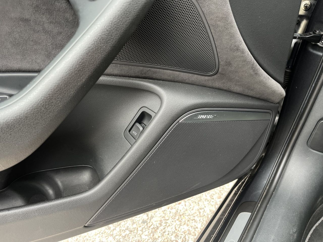 Audi A6 | 6