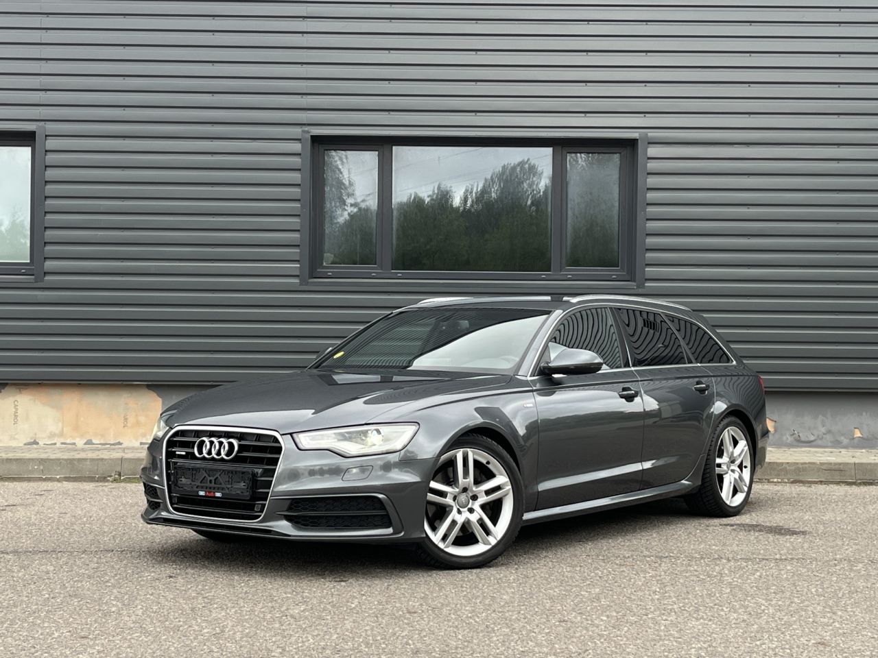 Audi A6 | 3