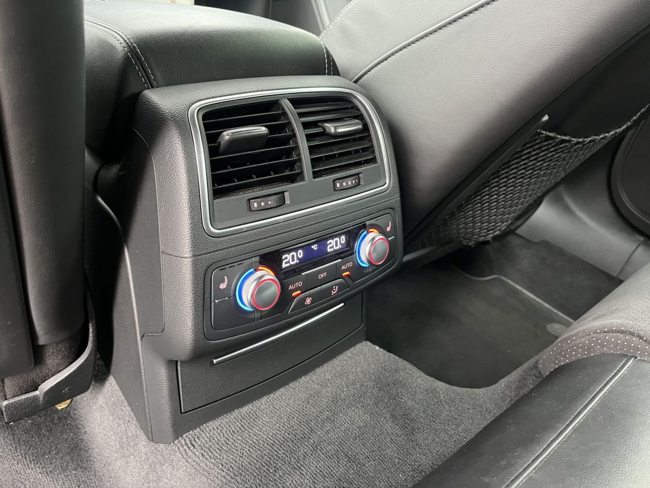 Audi A6 | 4