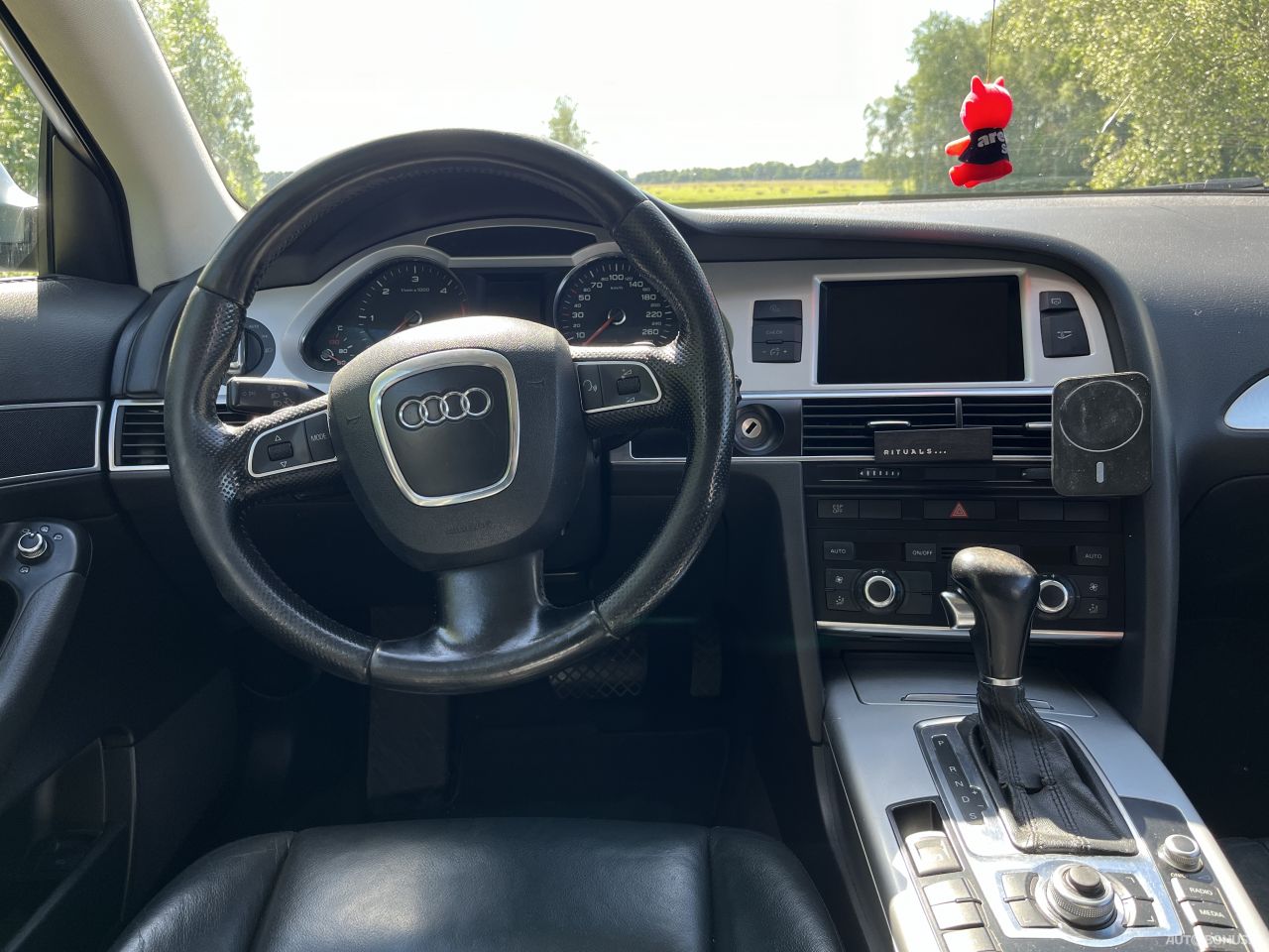 Audi A6 | 8