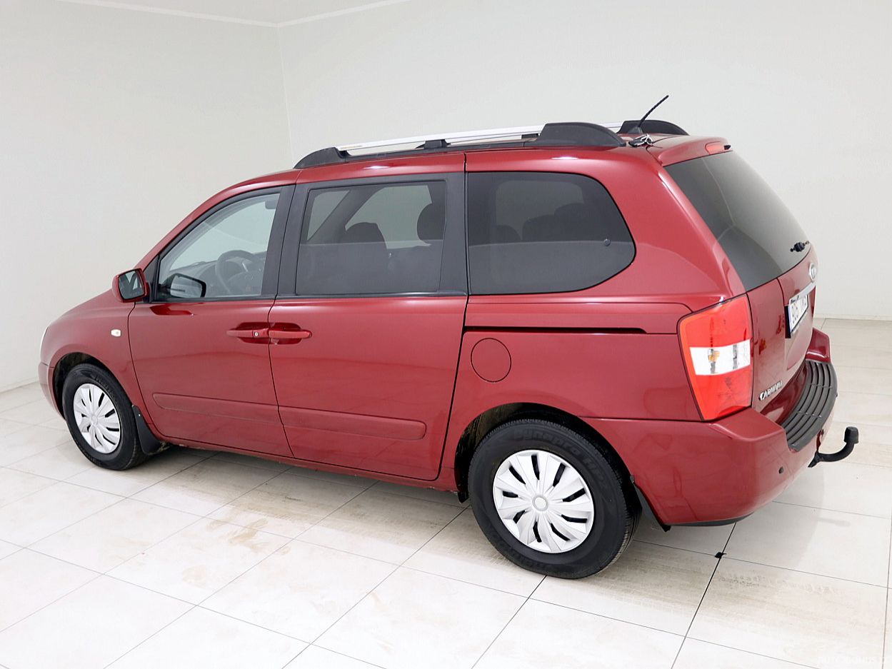 Kia Carnival | 3