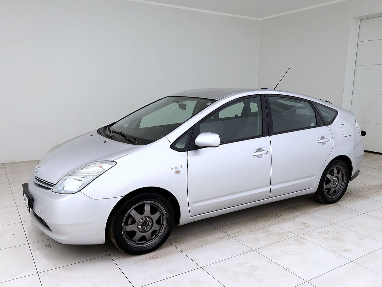 Toyota Prius | 1