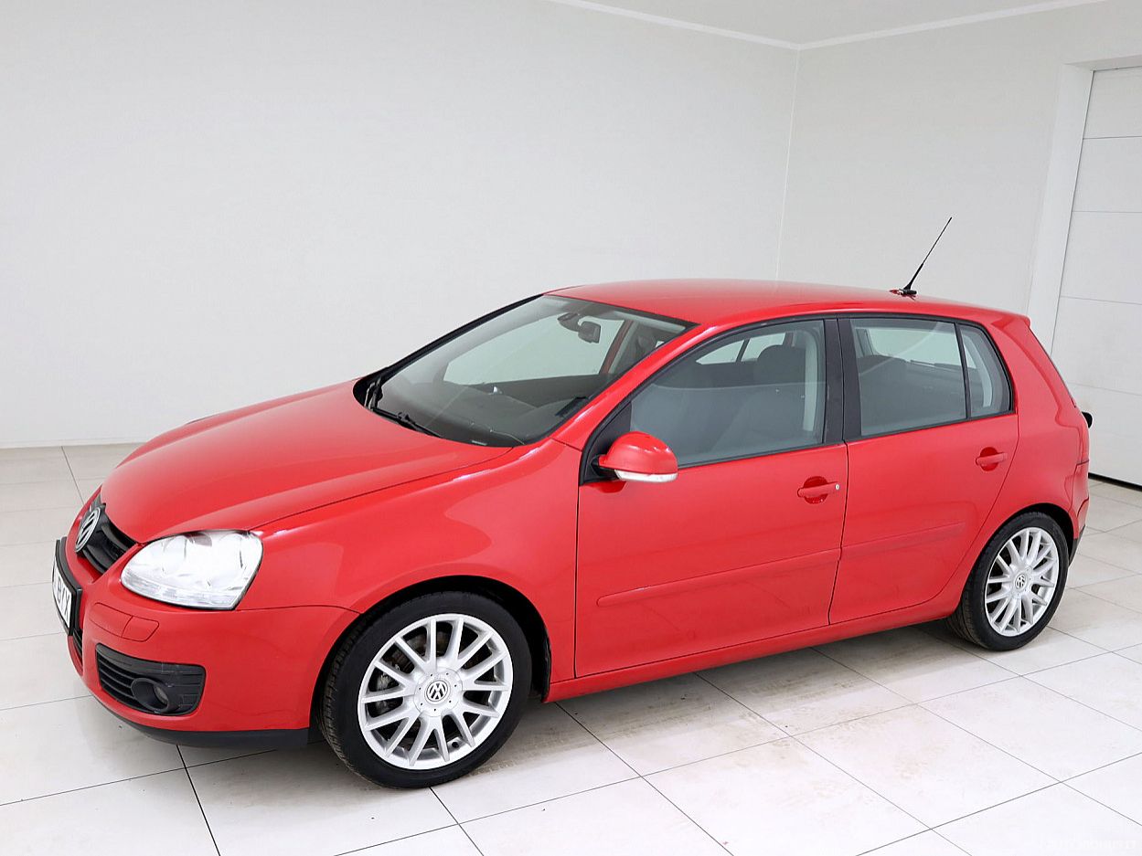 Volkswagen Golf | 1