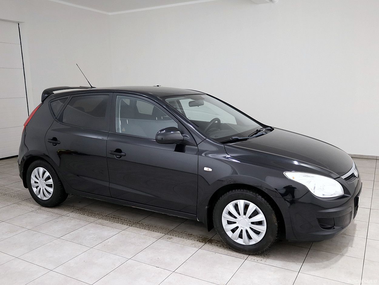 Hyundai i30 | 0