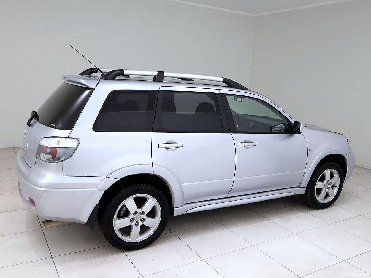 Mitsubishi Outlander | 2