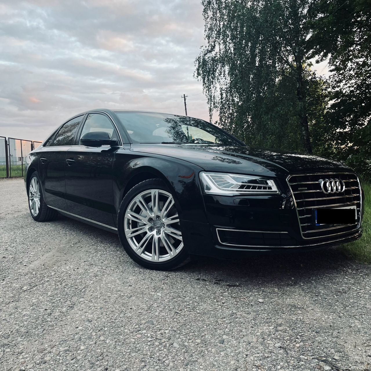 Audi A8 | 0