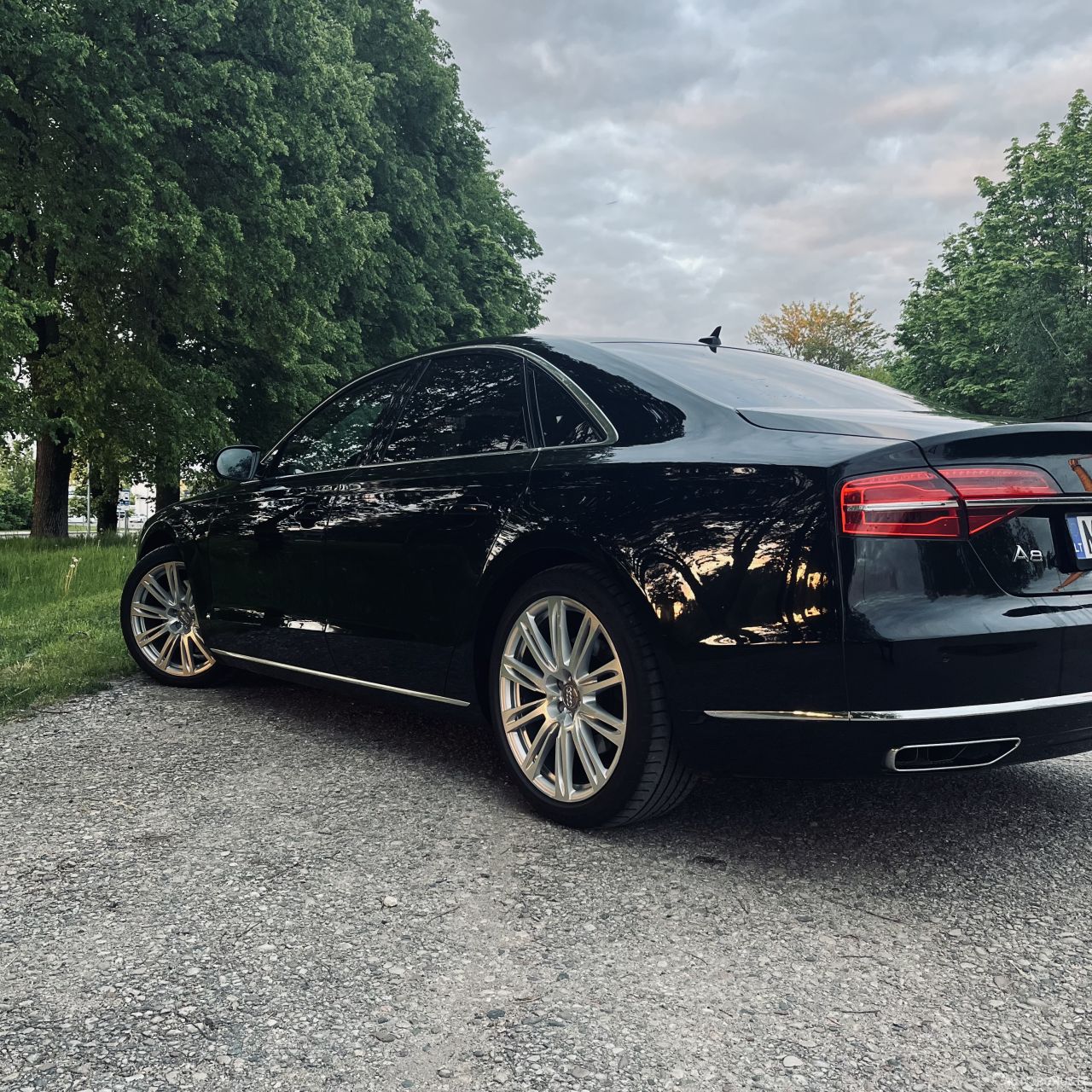 Audi A8 | 1