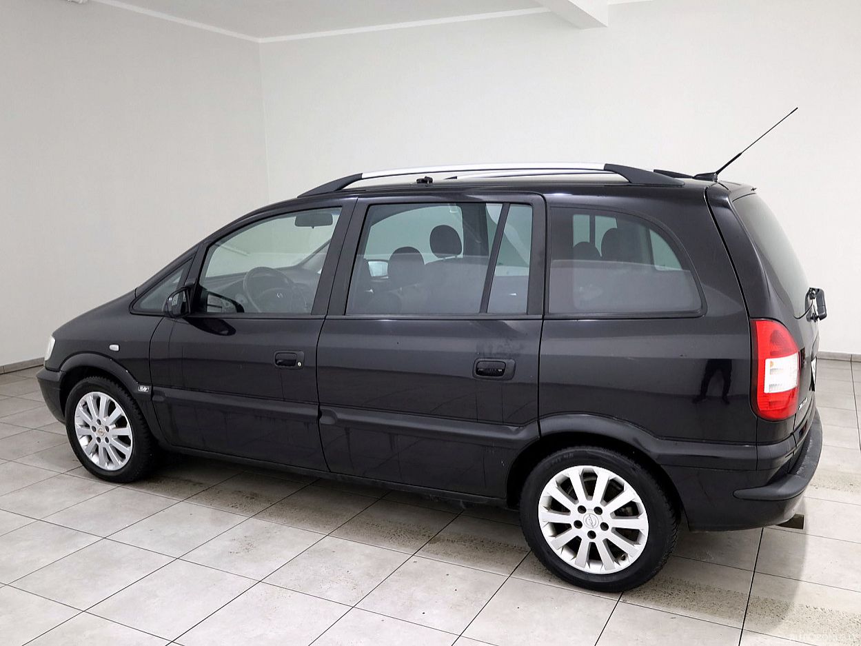 Opel Zafira | 3