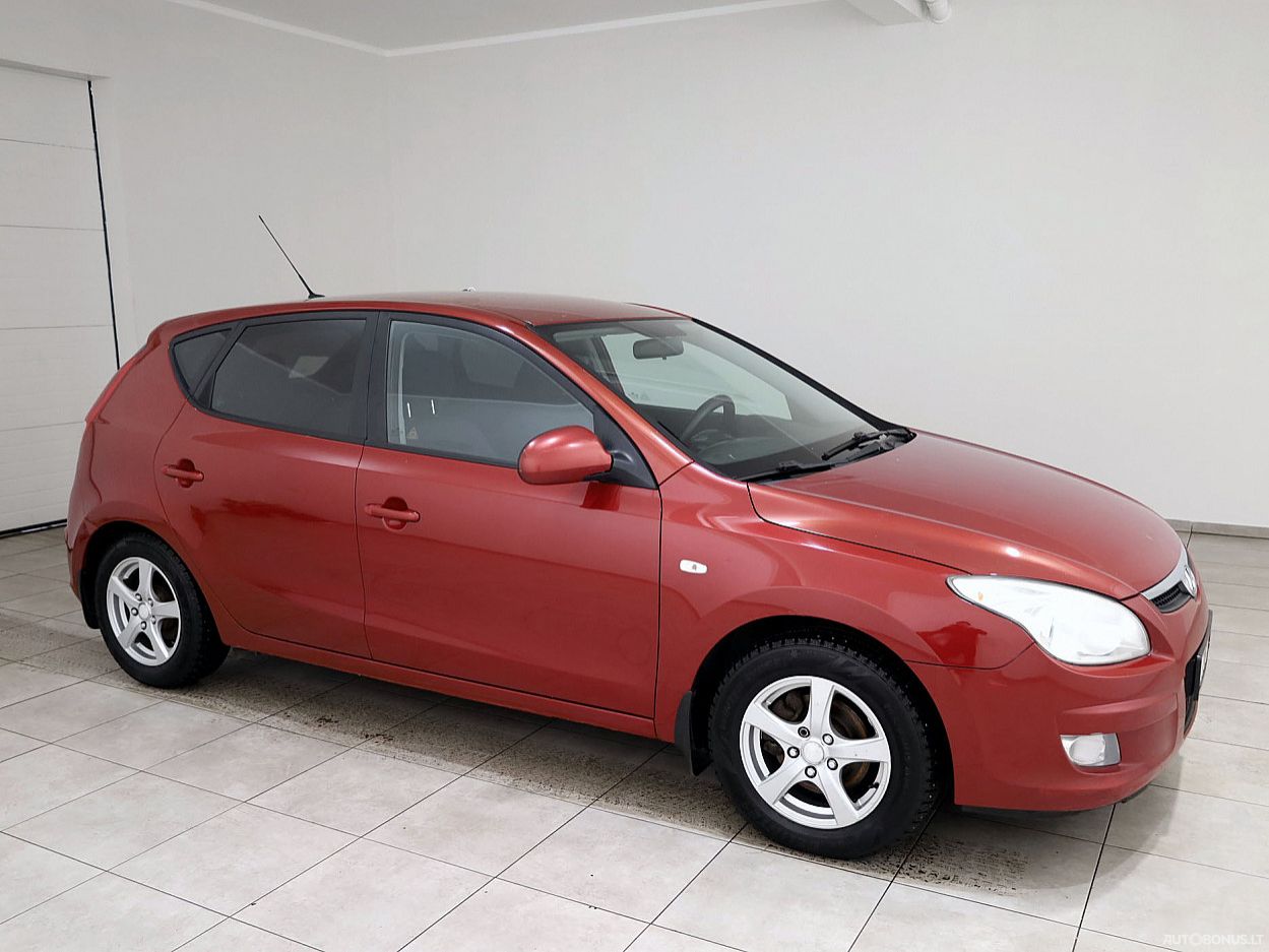 Hyundai i30 | 0