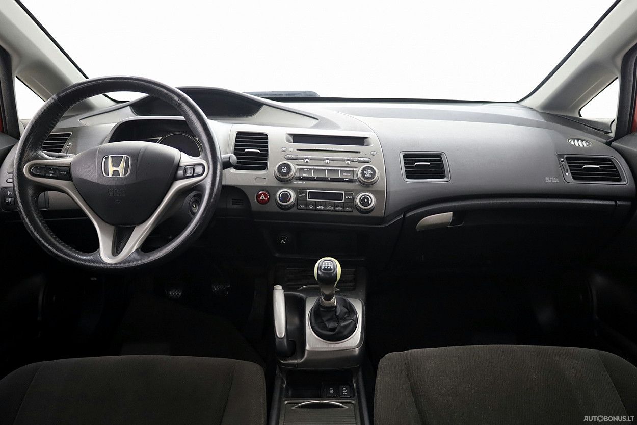 Honda Civic | 4