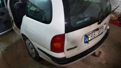 Renault 4, Sedanas | 2