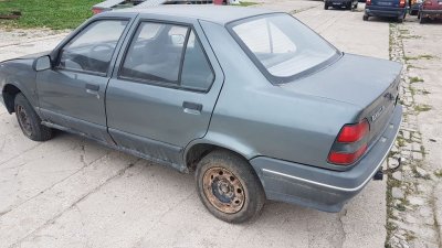 Renault 4, Saloon | 1