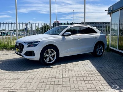 Audi Q8 | 0