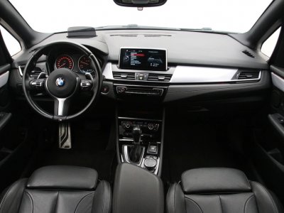 BMW 220 | 1