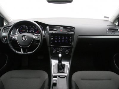 Volkswagen Golf | 1