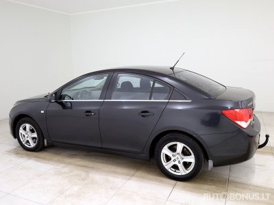 Chevrolet Cruze | 3