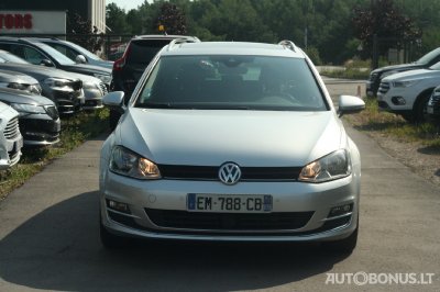 Volkswagen Golf | 1