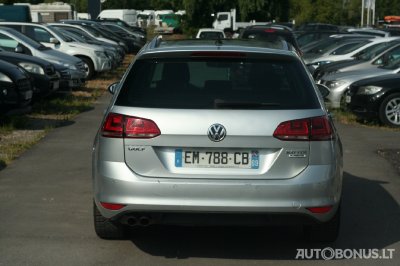 Volkswagen Golf | 3