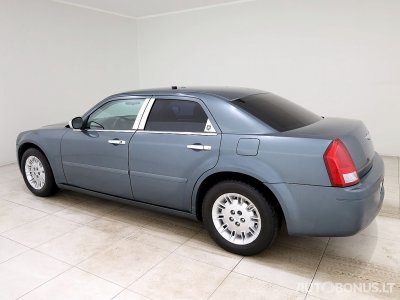 Chrysler 300 | 3