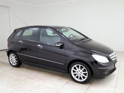 Mercedes-Benz B200 | 0