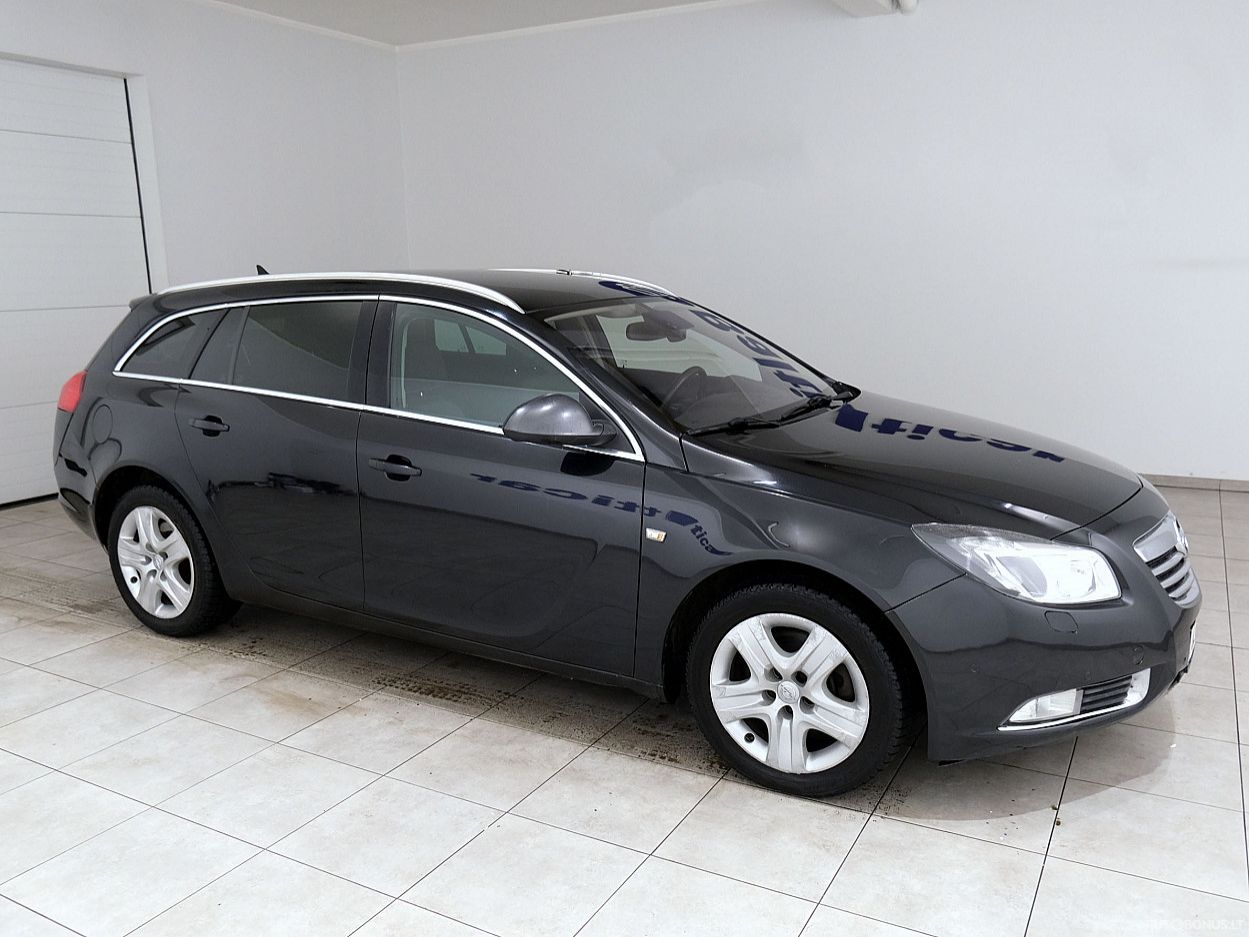 Opel Insignia | 0