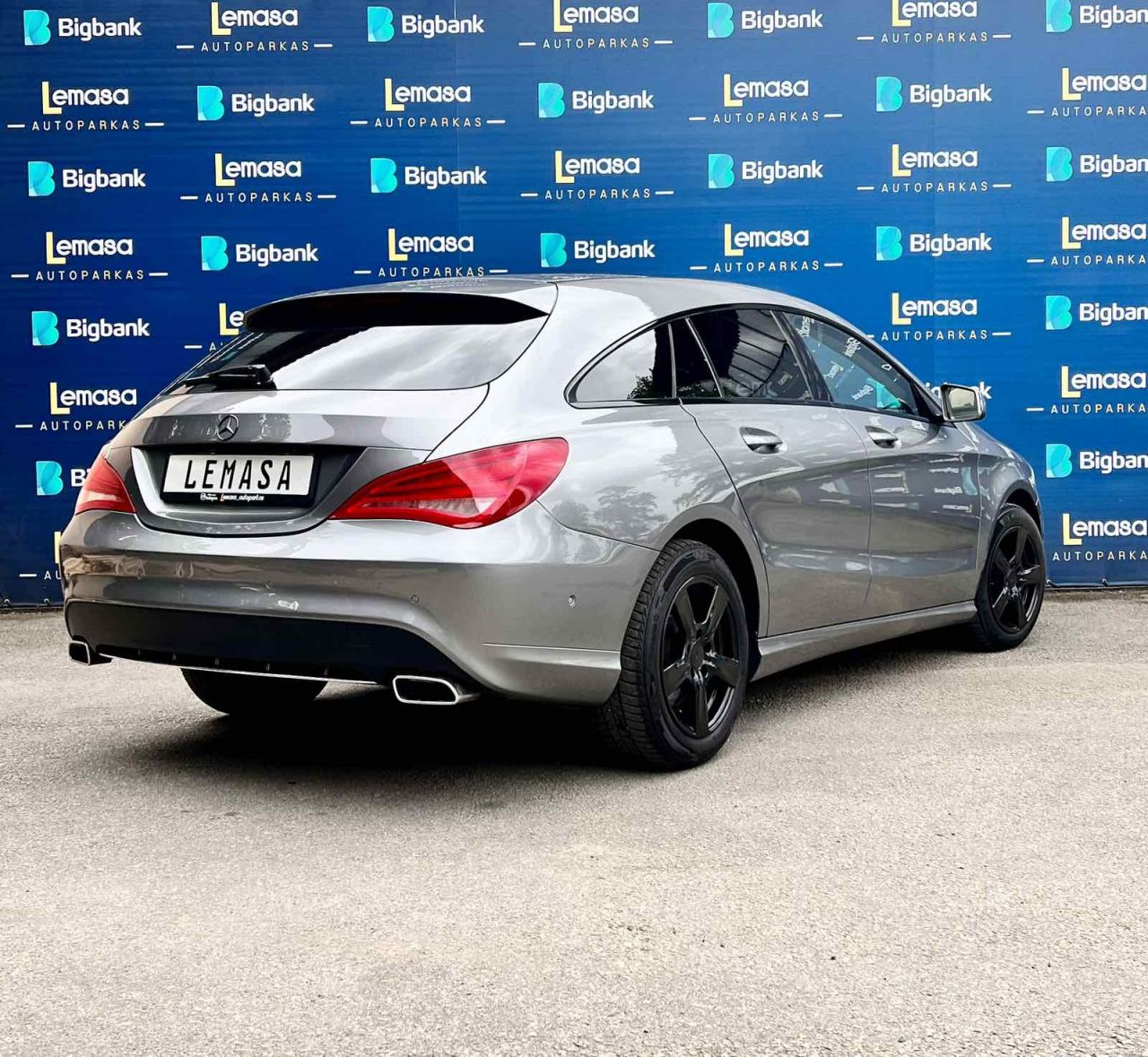 Mercedes-Benz CLA220 | 5