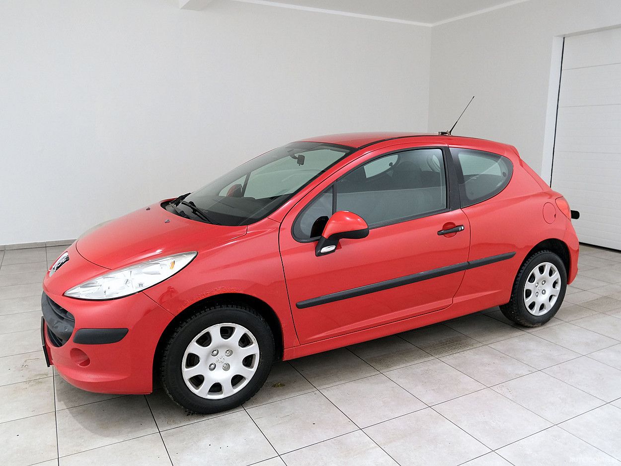 Peugeot 207 | 1