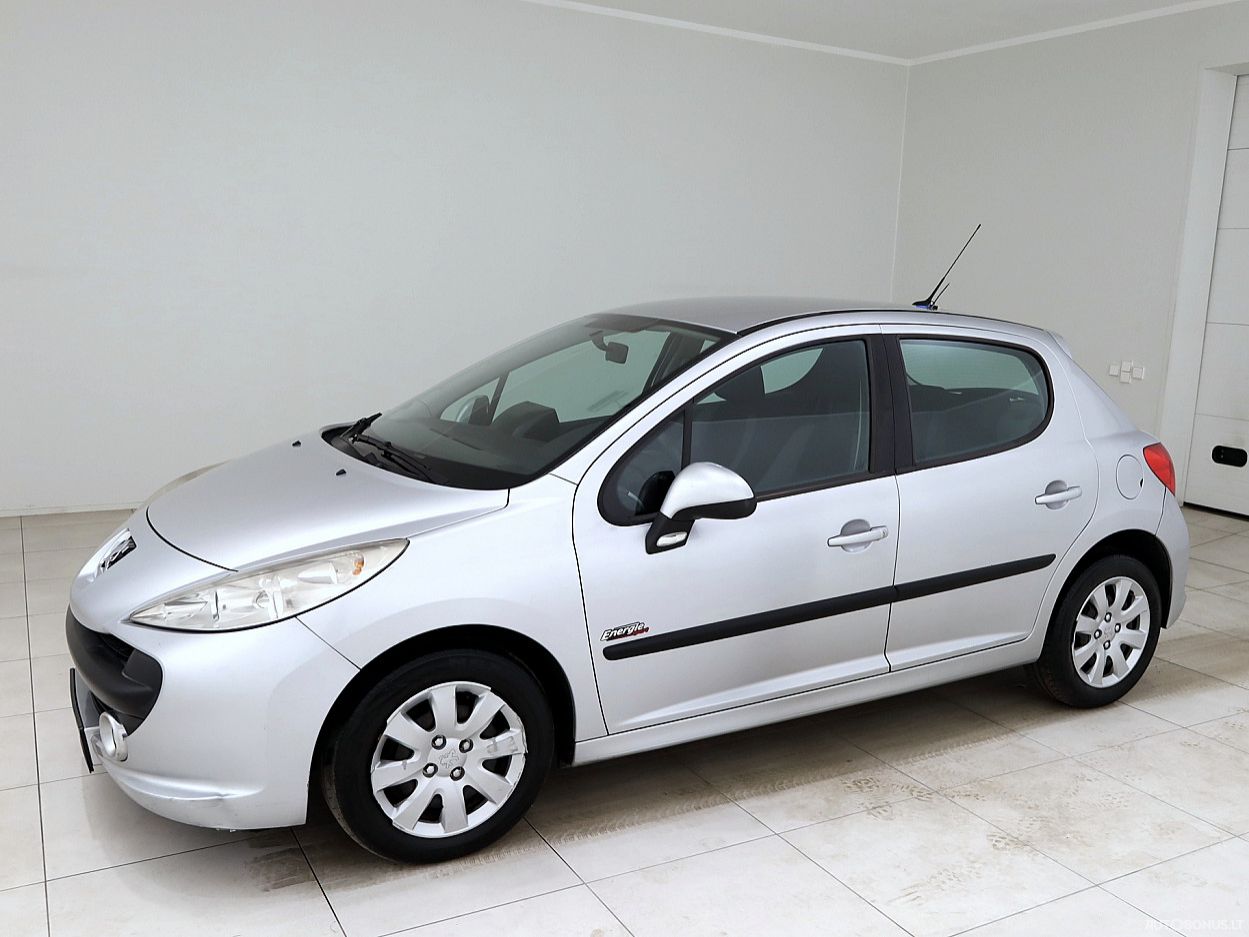 Peugeot 207 | 1