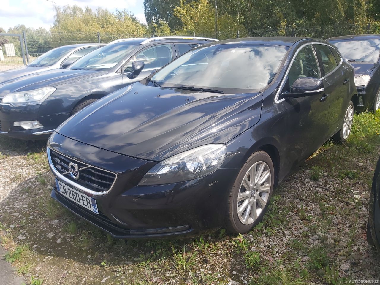 Volvo V40