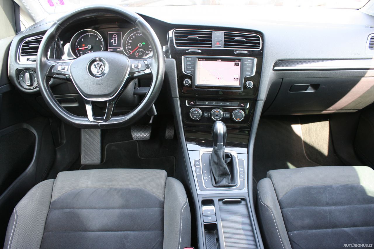 Volkswagen Golf | 13