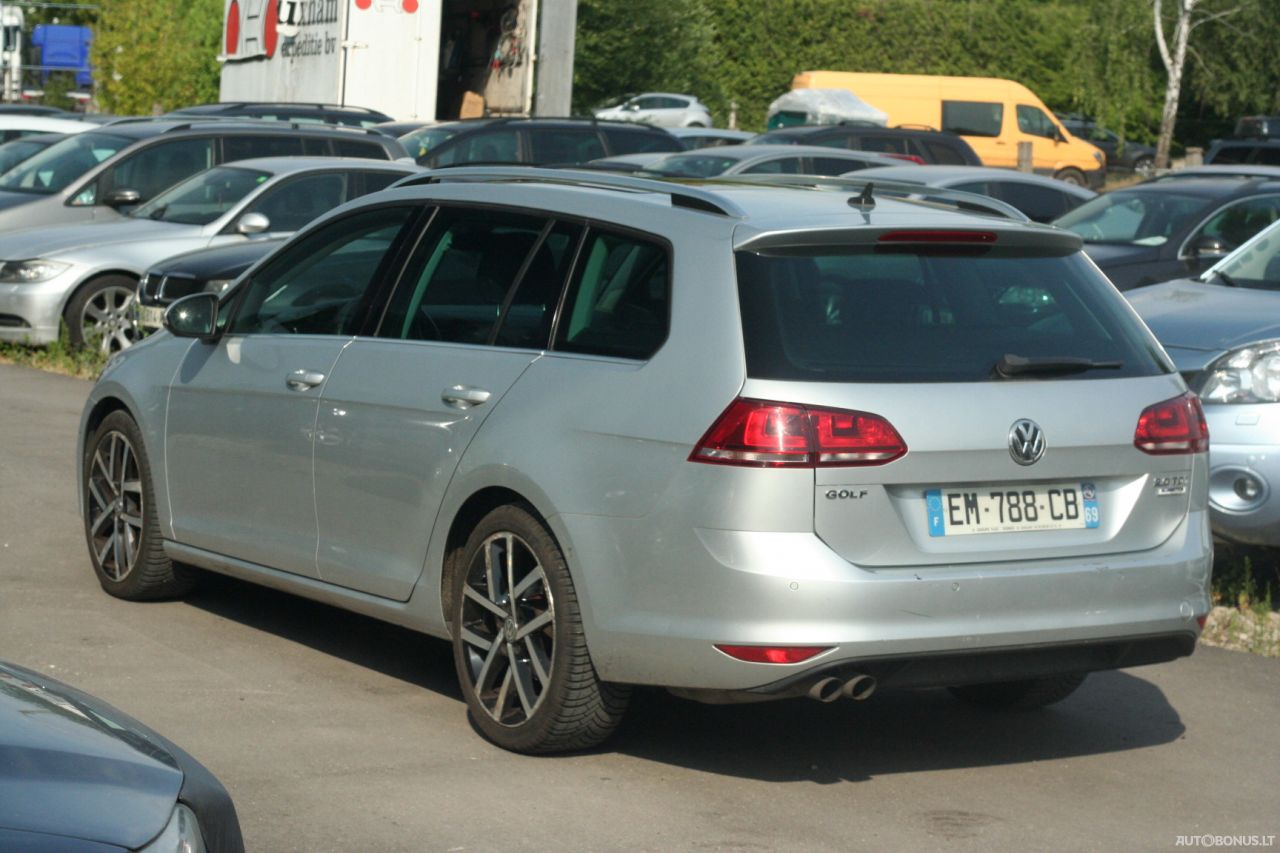 Volkswagen Golf | 4