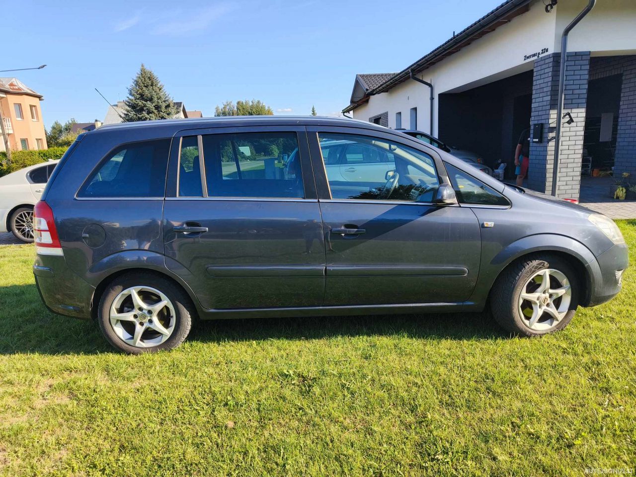 Opel Zafira | 1