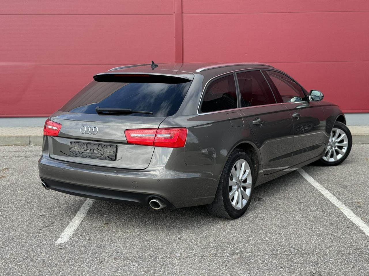 Audi A6 | 1