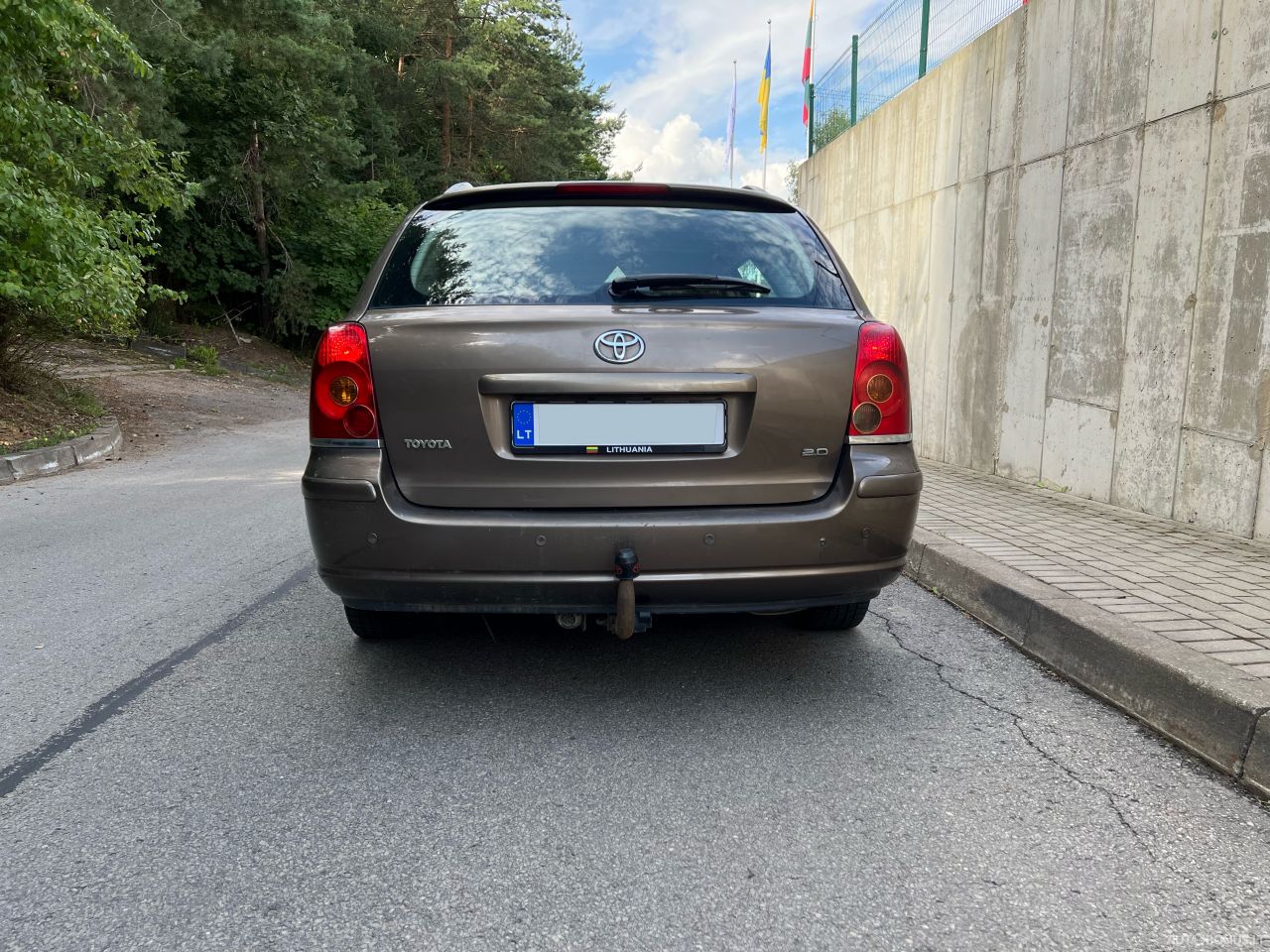 Toyota Avensis | 5